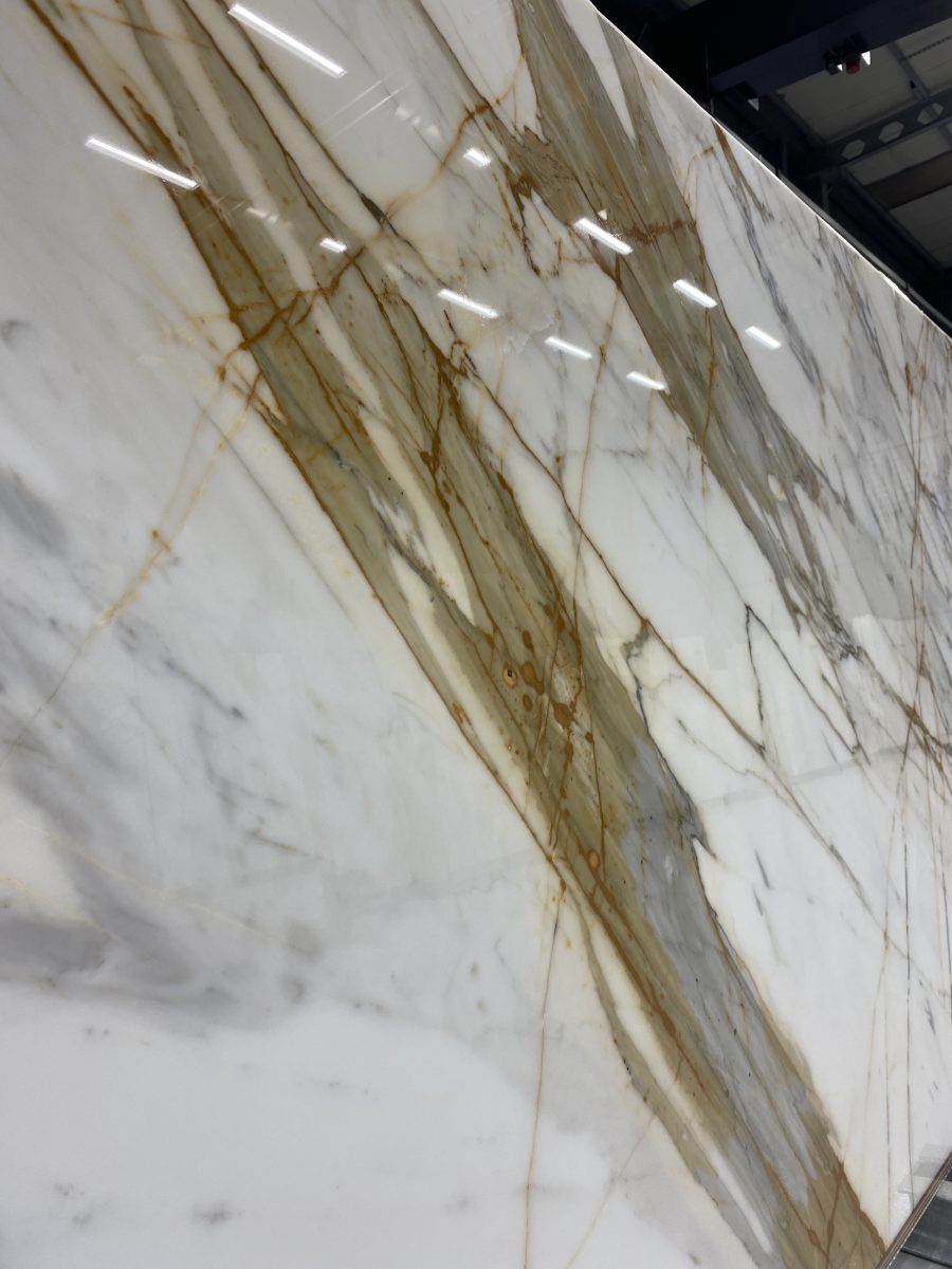 CALACATTA GOLD